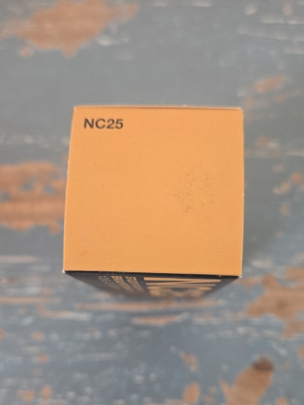MAC Cosmetics Studio Fix Fluid Foundation - NC25 (New In Box) - Picture 2 of 4